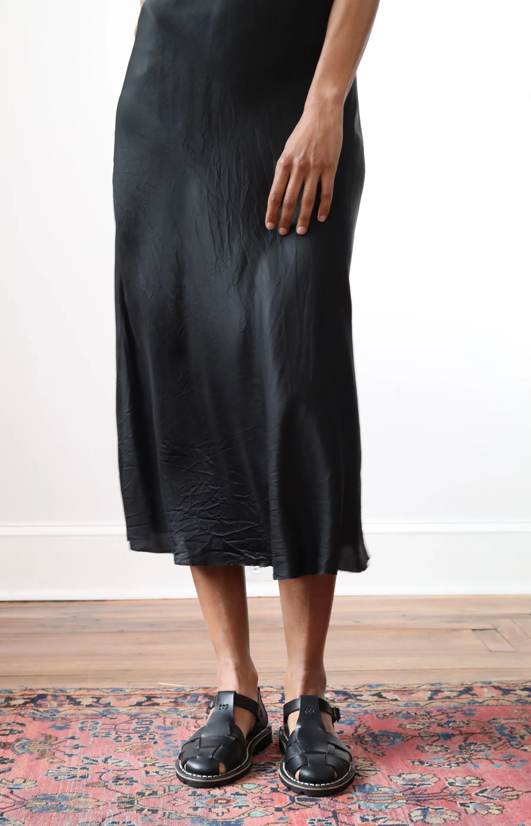 Bias Long Slip in Black