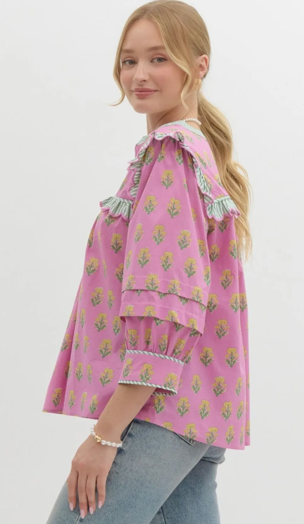 elleigh pullover blouse