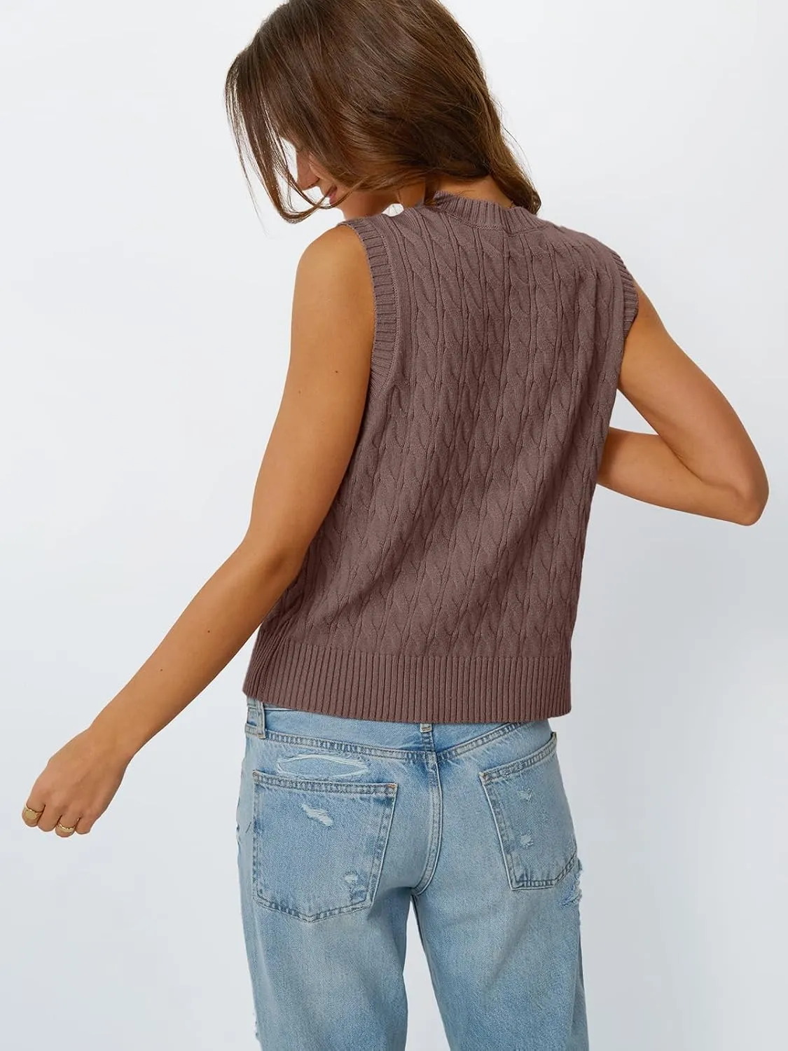 LILLUSORY Sweater Vest Women Fashion Casual Summer Outfits V Neck Cable Knit Spring Trendy Cropped Sleeveless Cute 2025