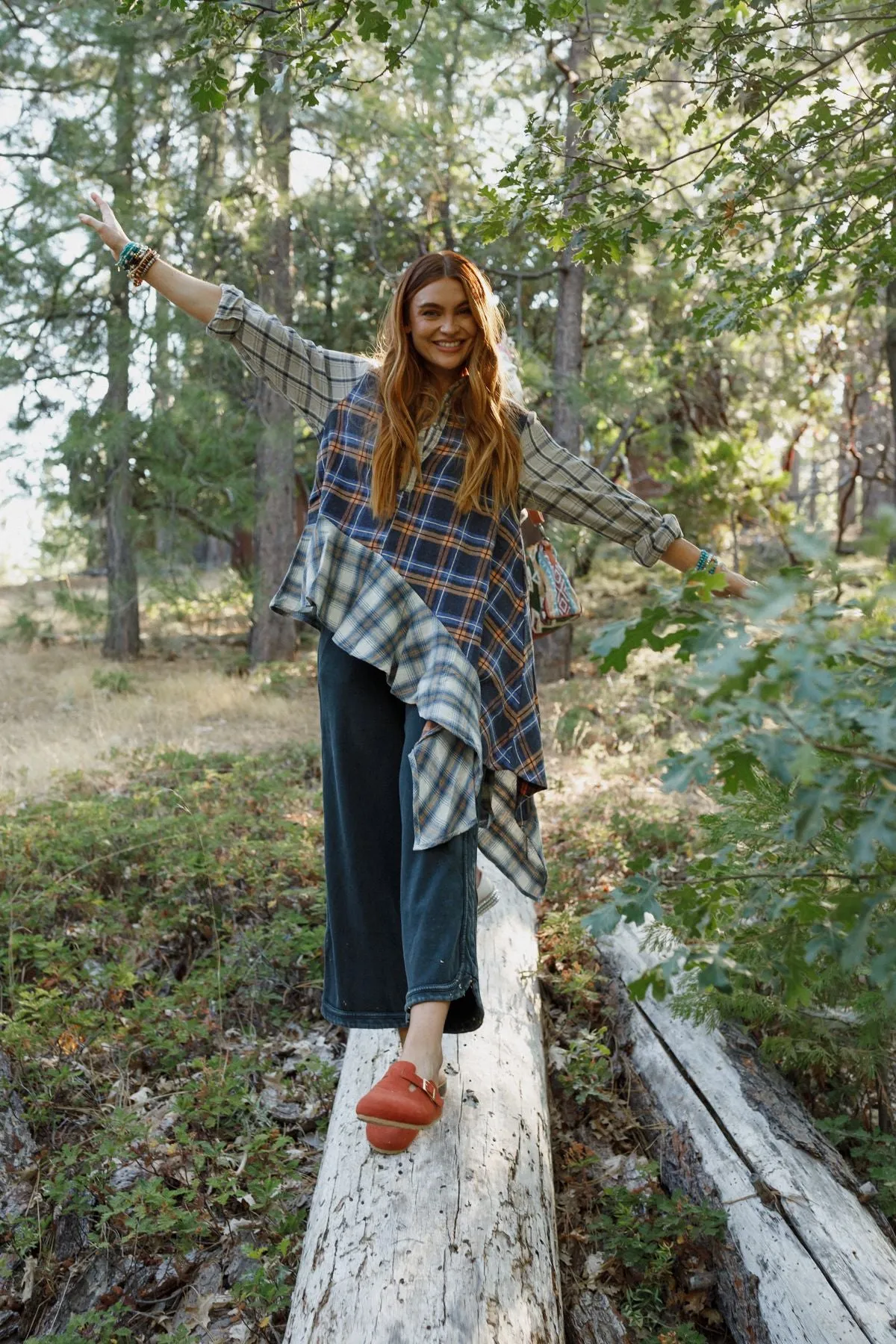 Nomad Wander Plaid Top - Navy